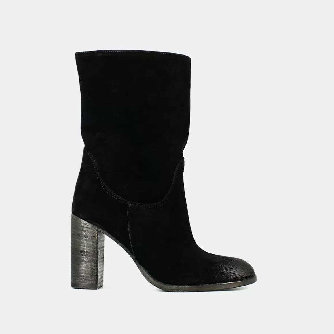 Ankle boots with heels and oval toes<Jonak Store