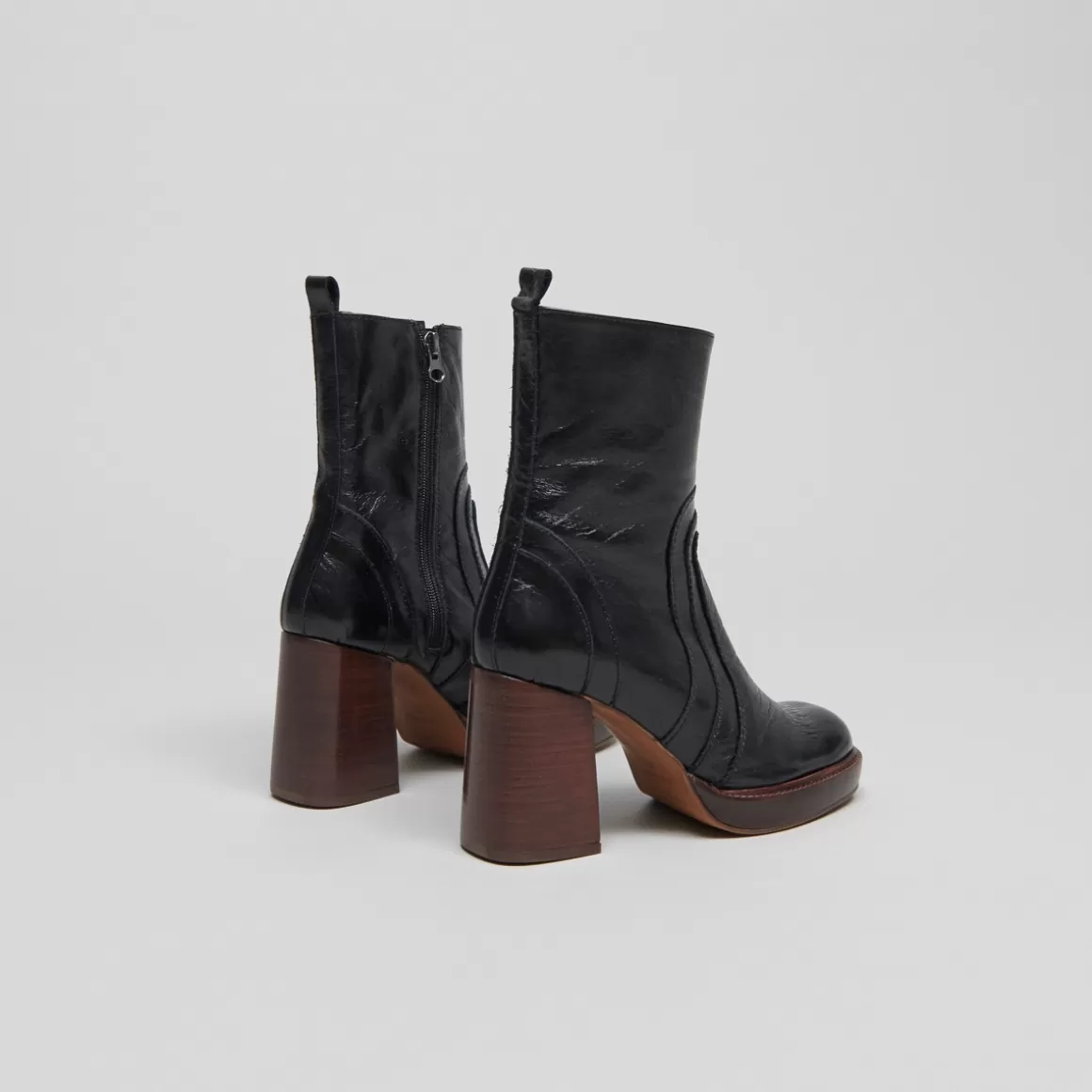 Boots with heel<Jonak Clearance