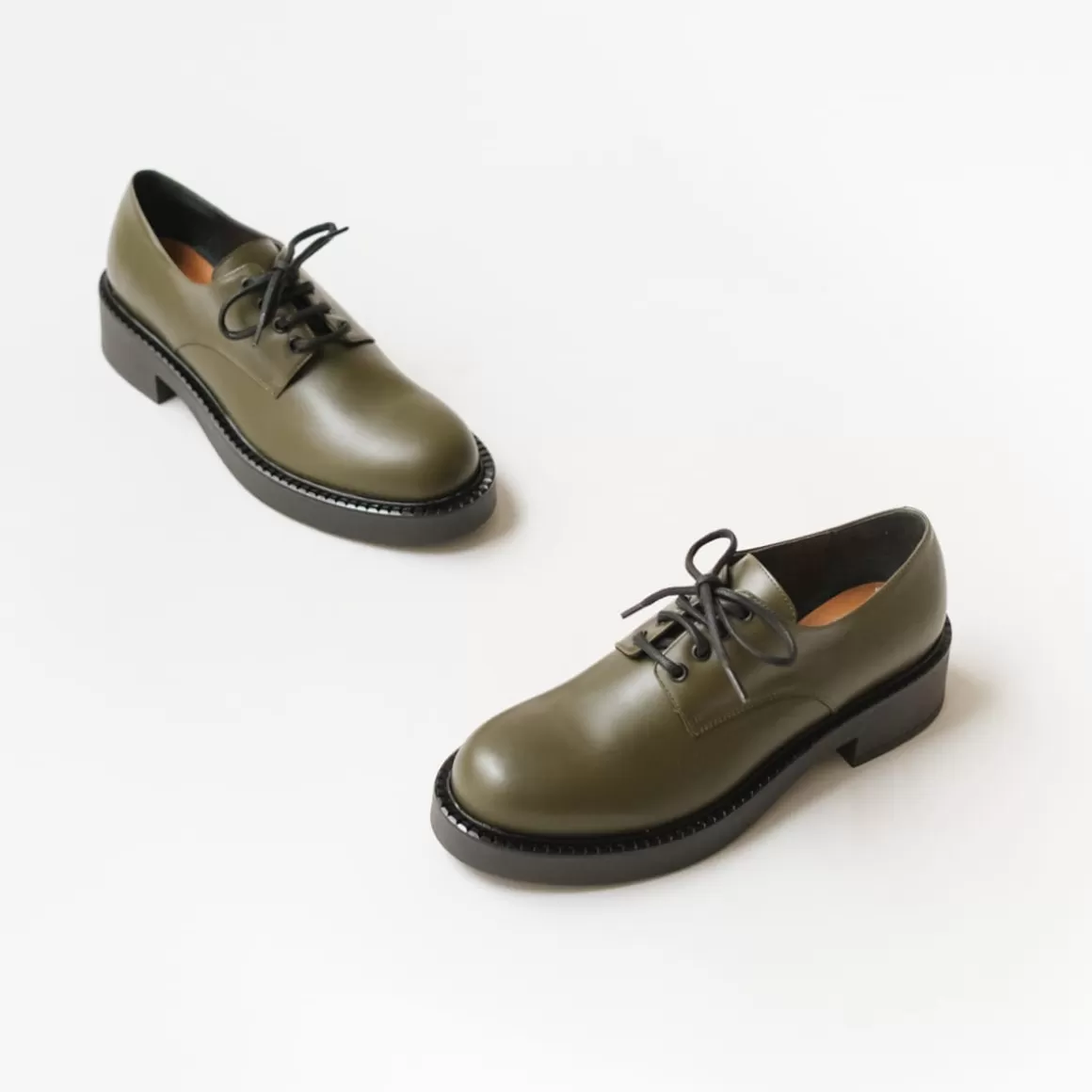 Derbies with laces and thick sole<Jonak Discount