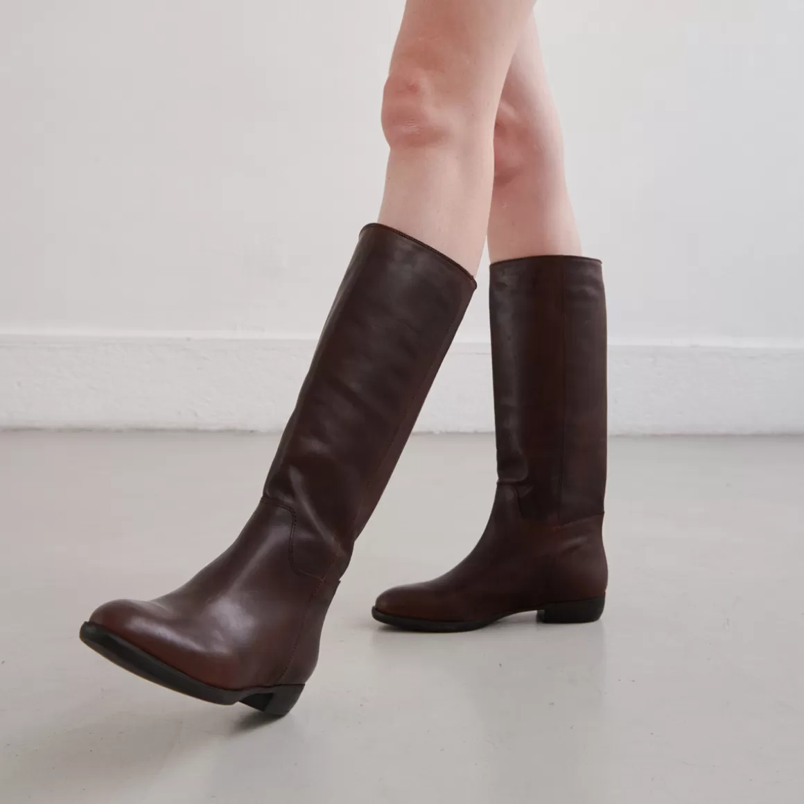 Flat boots<Jonak Cheap