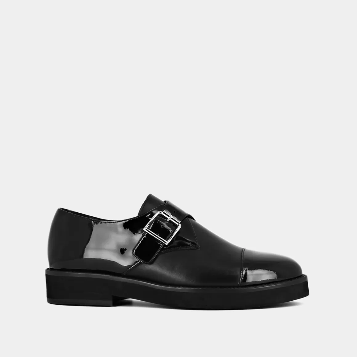 Flat heels, round toes and buckles<Jonak Best Sale