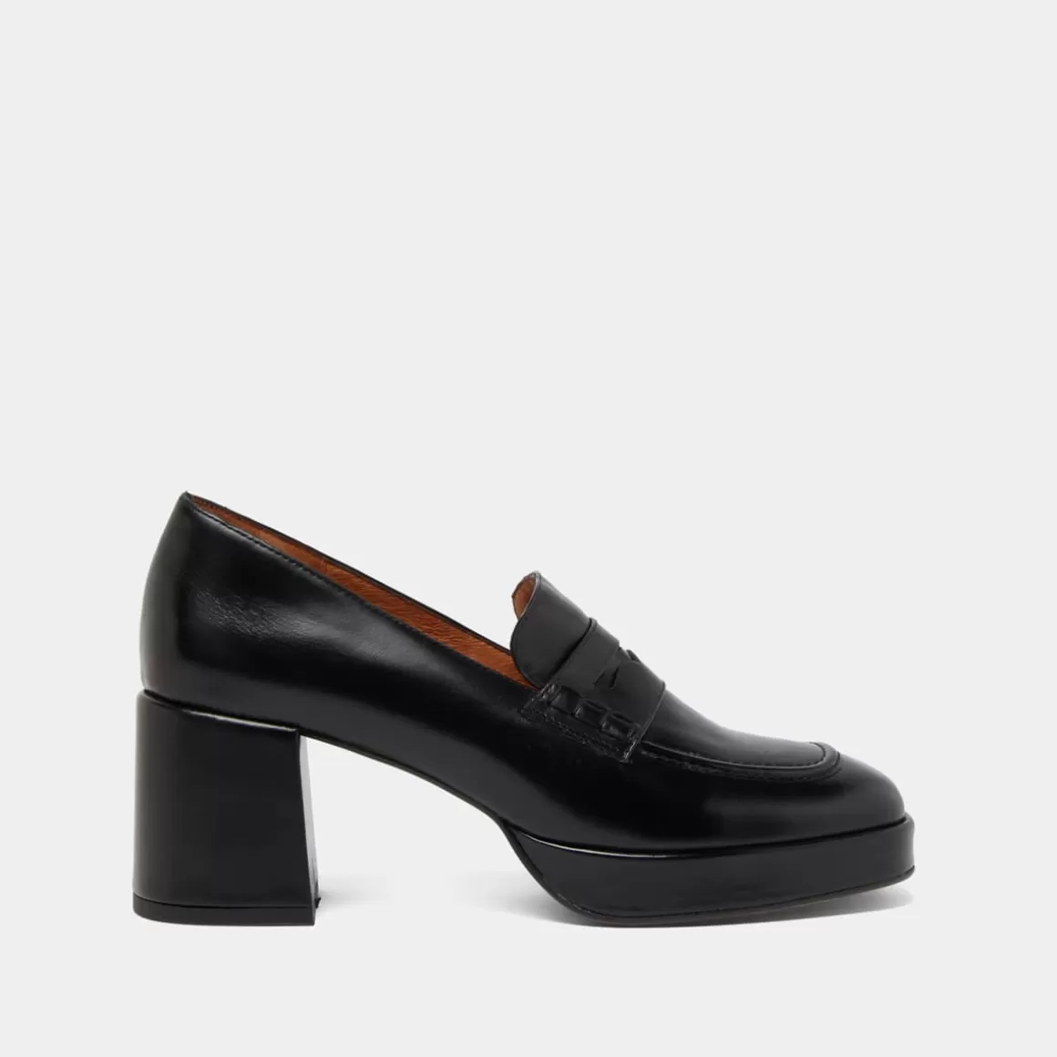 Heeled loafers with rounded tips<Jonak Hot