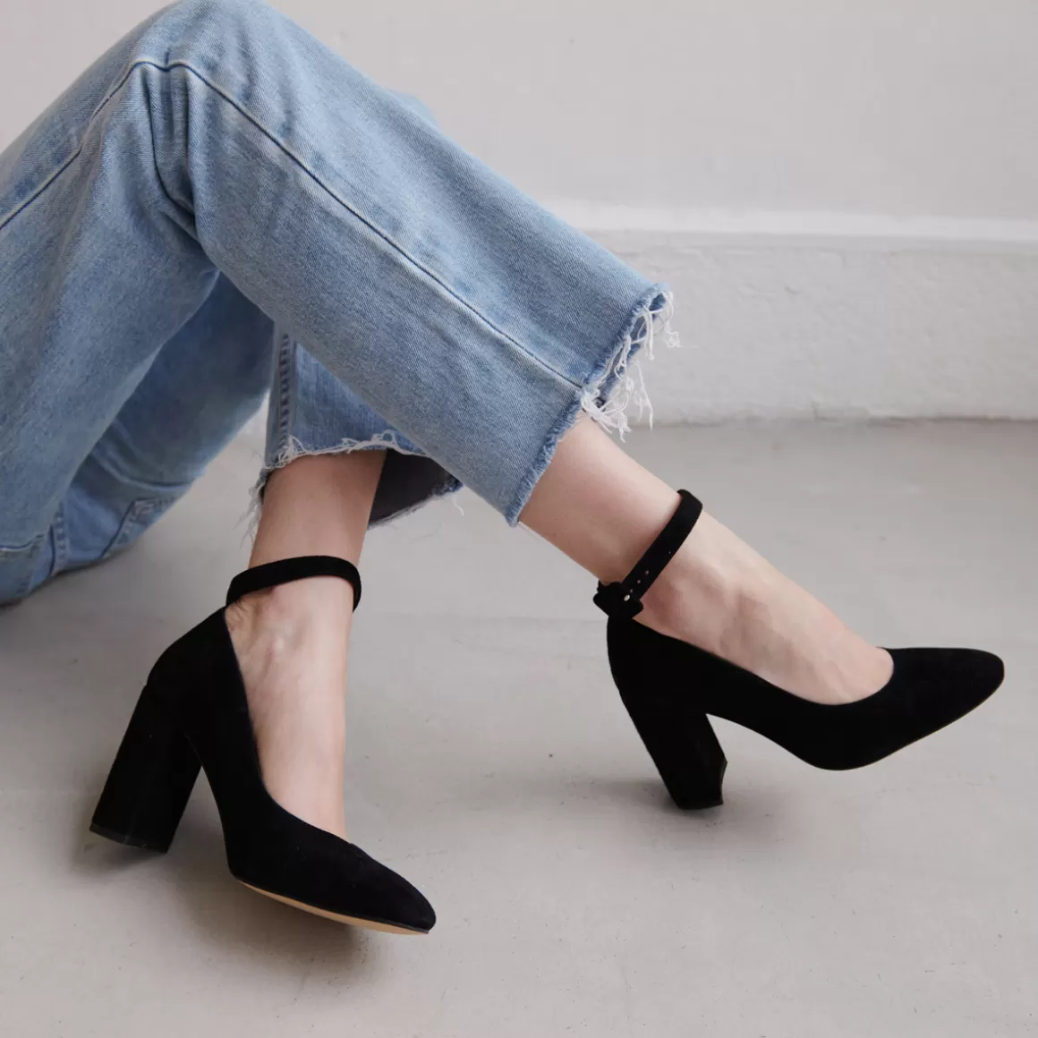 High-heeled slippers<Jonak Best
